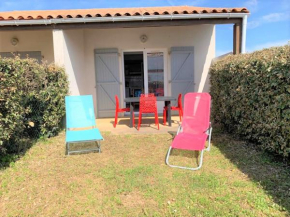 Maison de vacances près plage et commerces avec jardinet, parking privé et équipements complets - FR-1-22-165